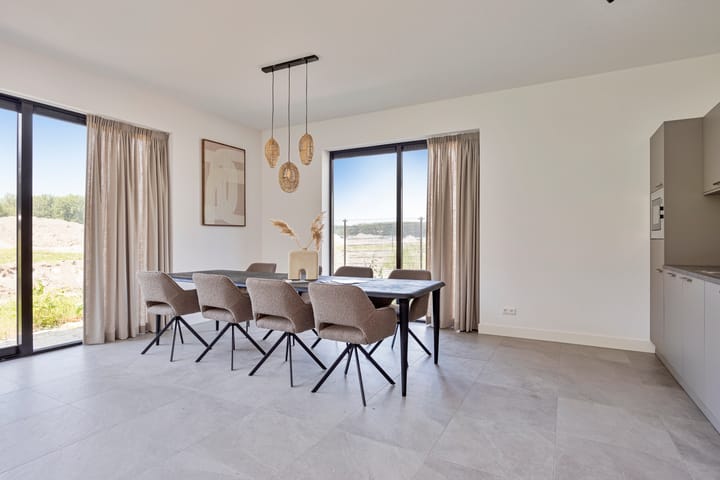 Foto 7 van Pluvierenweg 9-302