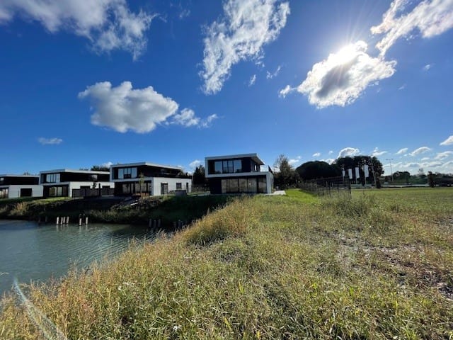 Foto 24 van Pluvierenweg 9-302