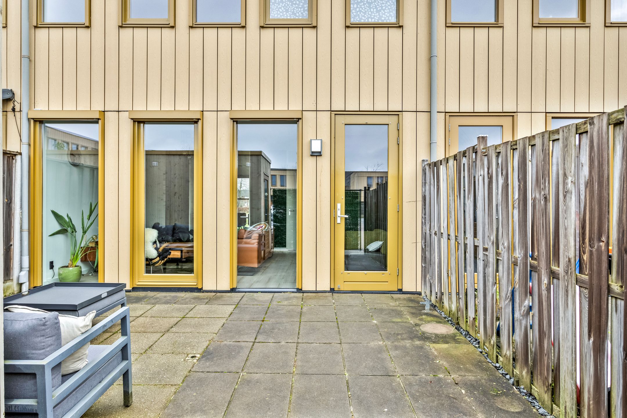 Photo 24 of Leonardstraat 191