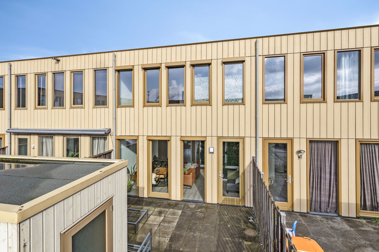 Photo 25 of Leonardstraat 191