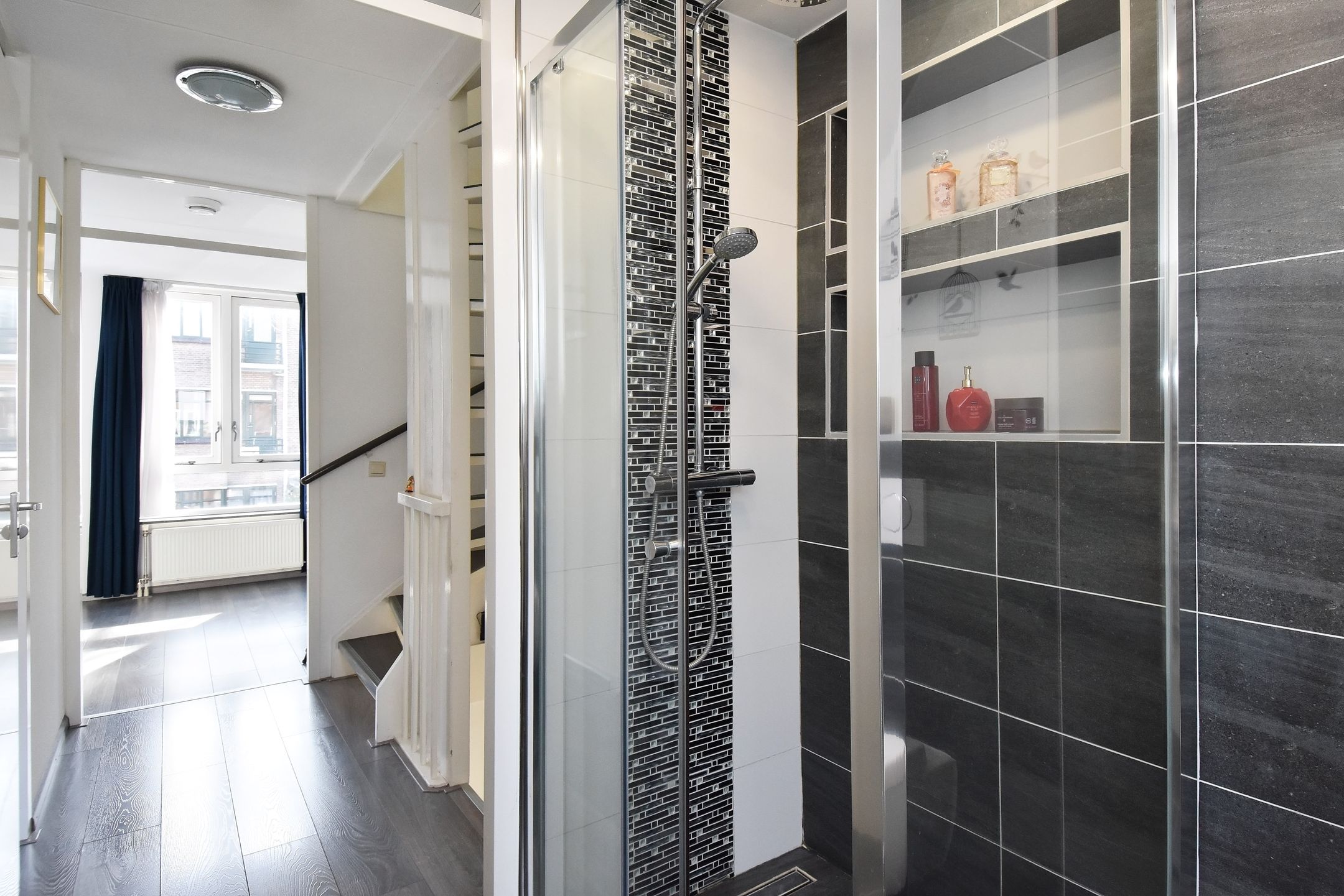 Foto 42 van Van der Duynstraat 119