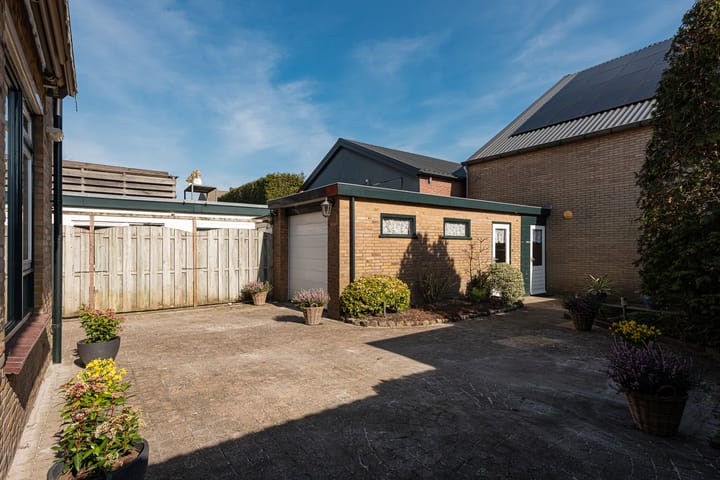 Photo 12 of Nolenslaan 4