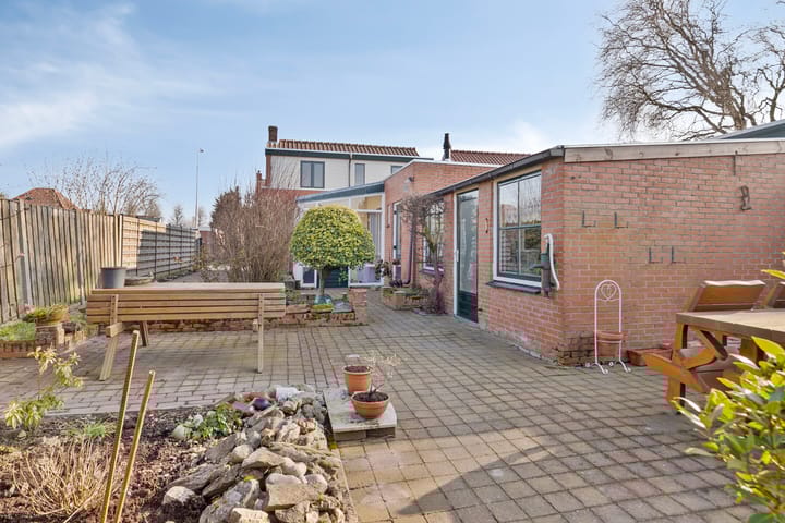 Foto 22 van Bernhardstraat 2