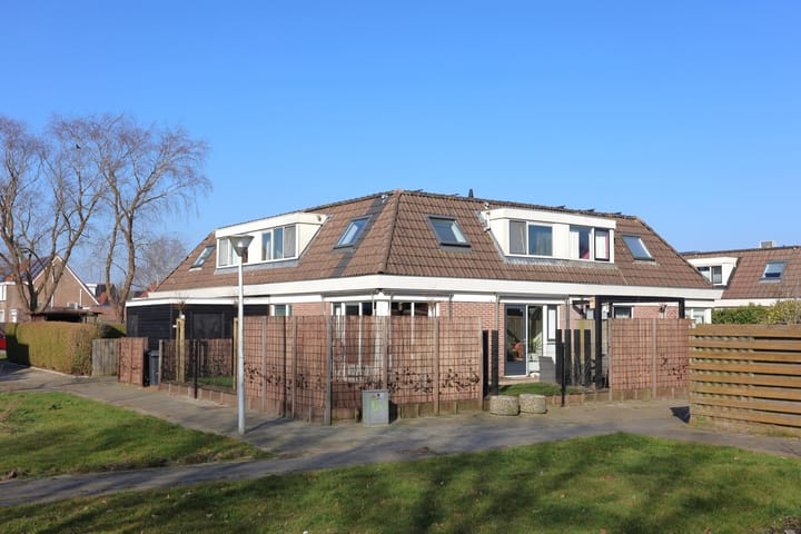 Foto 2 van Wilgeroosje 18