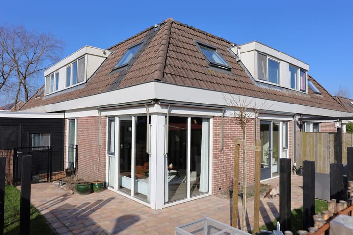 Foto 3 van Wilgeroosje 18