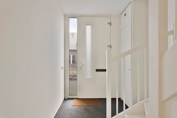 Foto 5 van van Vollenhovenstraat 33