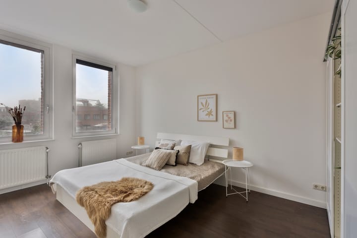 Foto 17 van van Vollenhovenstraat 33