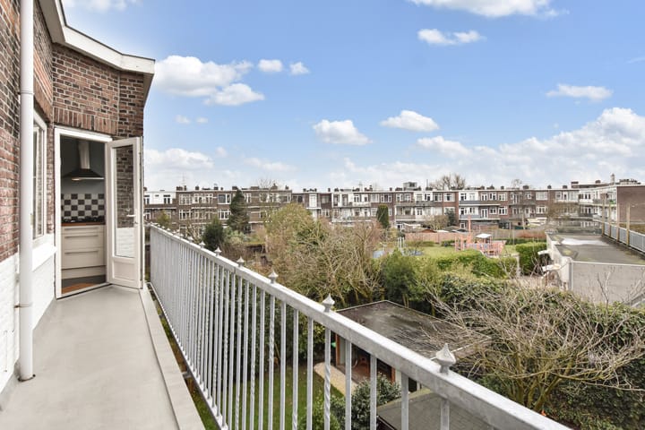 Foto 18 van Juliana van Stolberglaan 365