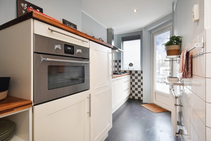 Foto 25 van Juliana van Stolberglaan 365