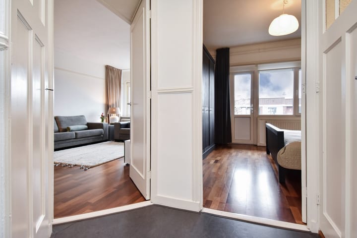 Foto 32 van Juliana van Stolberglaan 365