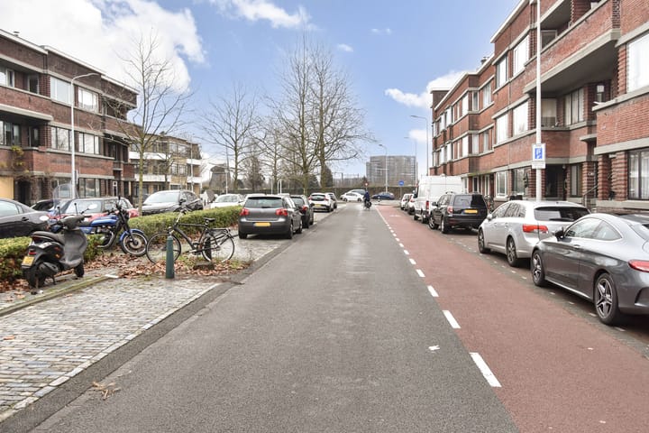 Foto 49 van Juliana van Stolberglaan 365