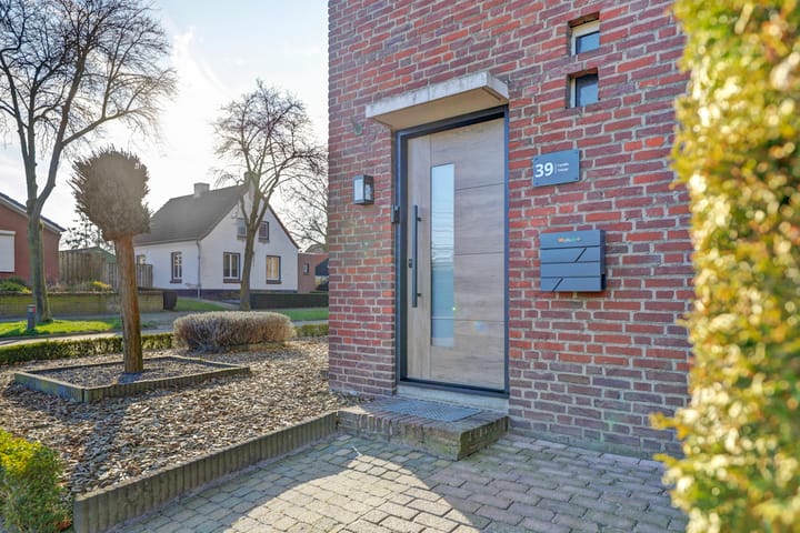 Foto 5 van Pater van Donstraat 39