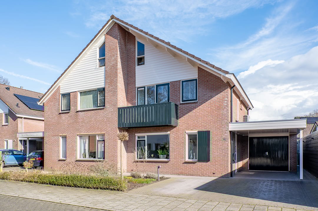 Foto 1 van Pieter Bruegelstraat 1