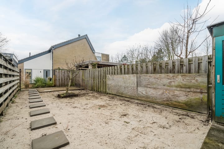 Foto 29 van Van Spaenstraat 4