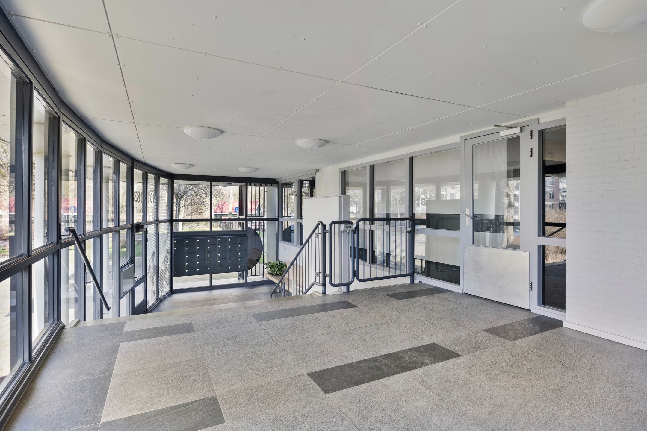 Foto 9 van Zuster Meijboomstraat 113