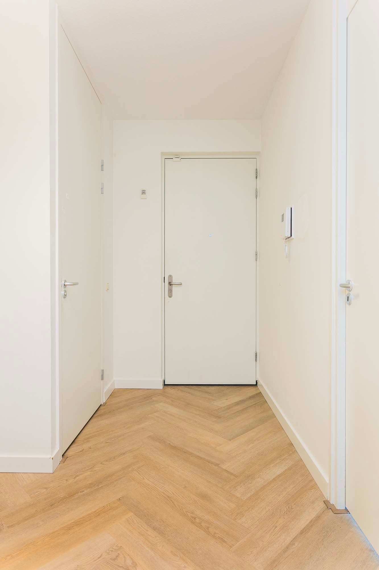 Foto 10 van J. Homan van der Heideplein 60