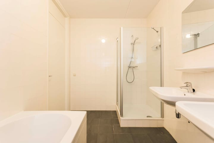 Foto 27 van J. Homan van der Heideplein 60