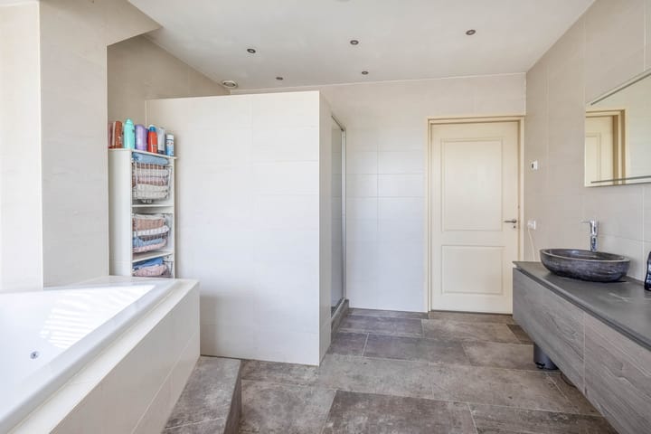 Foto 16 van Diepestraat 4