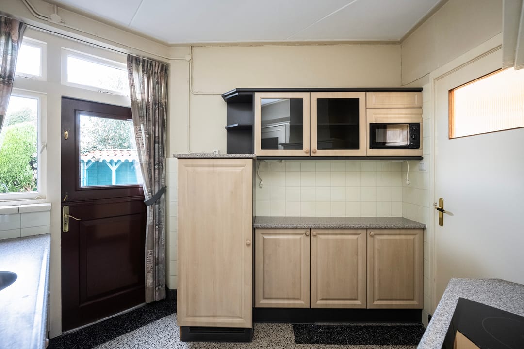 Foto 16 van Molenweg 305