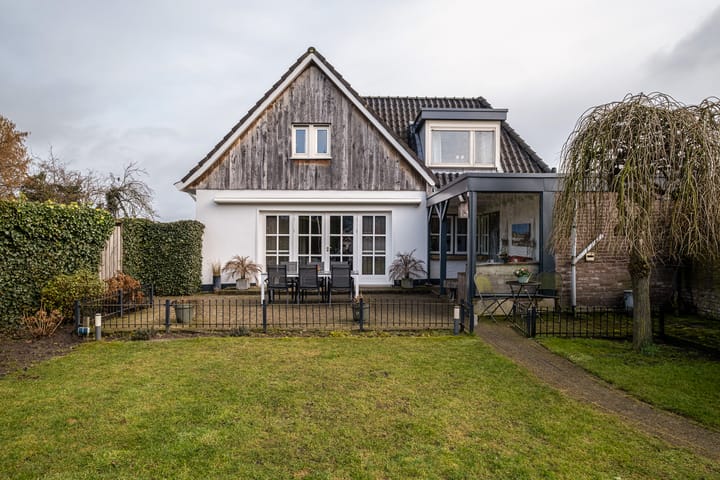 Foto 38 van Glanerbeekweg 3