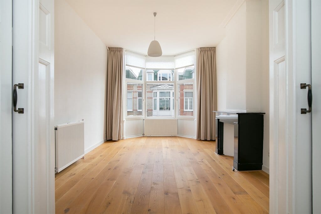 Photo 3 of Theresiastraat 228