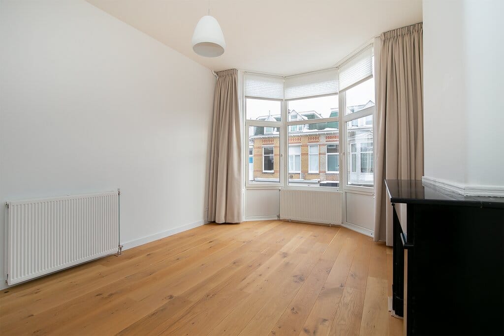 Photo 8 of Theresiastraat 228