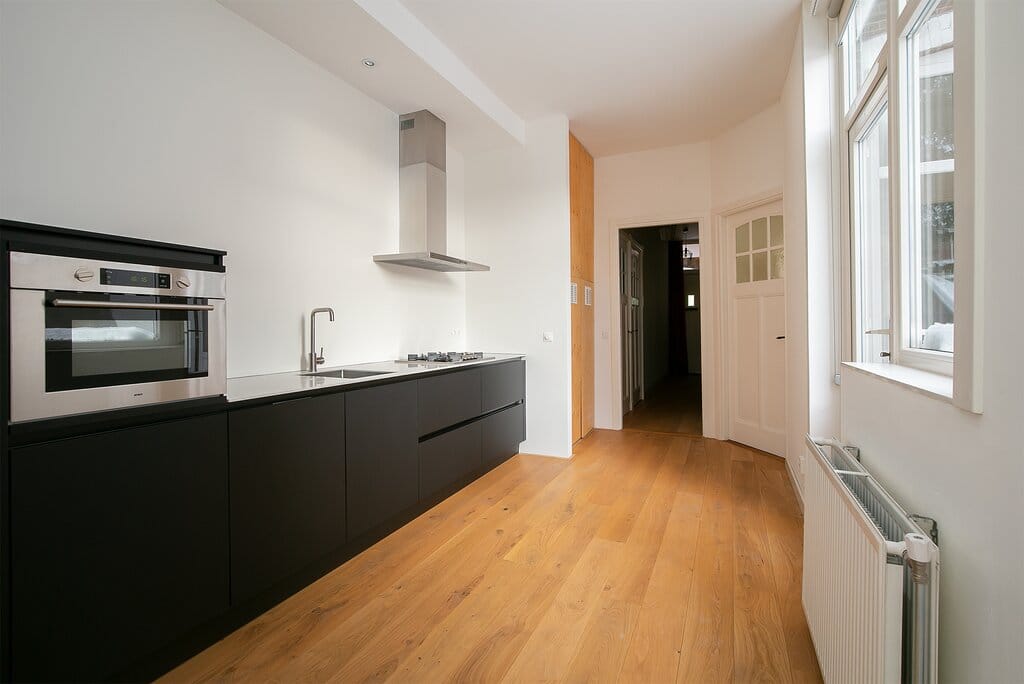 Photo 15 of Theresiastraat 228