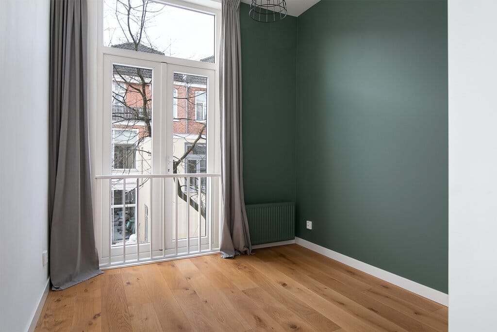 Photo 23 of Theresiastraat 228