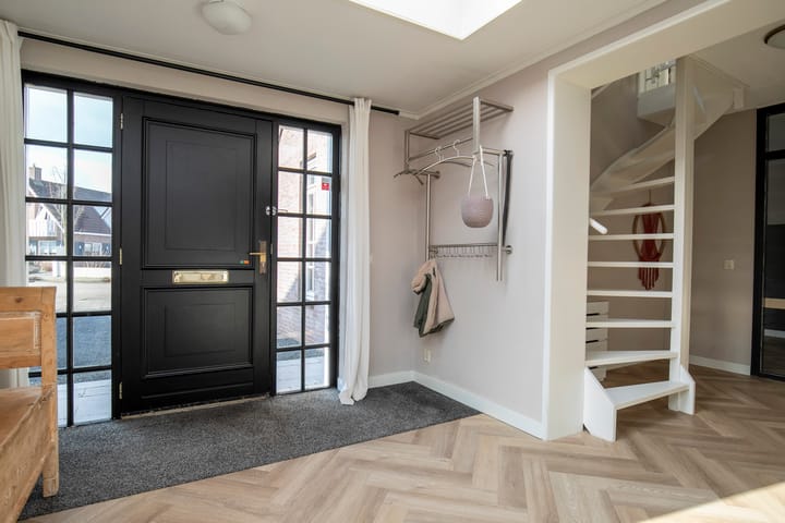 Foto 11 van Sikkel 42