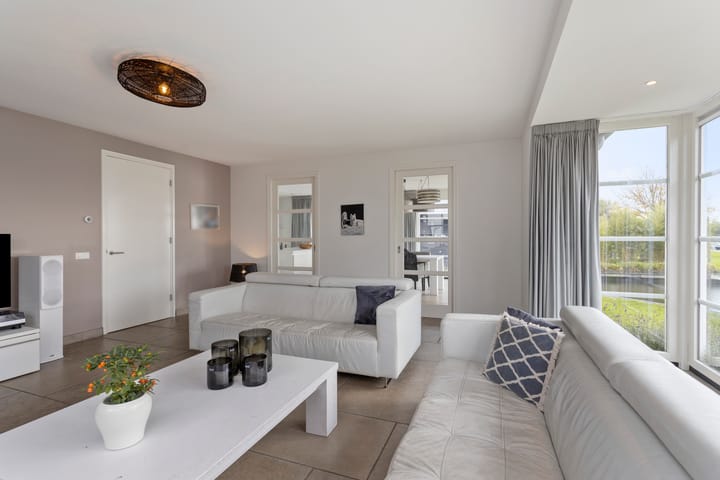 Foto 14 van Julianalaan 61