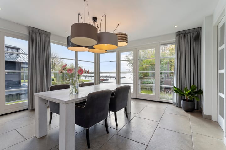 Foto 16 van Julianalaan 61