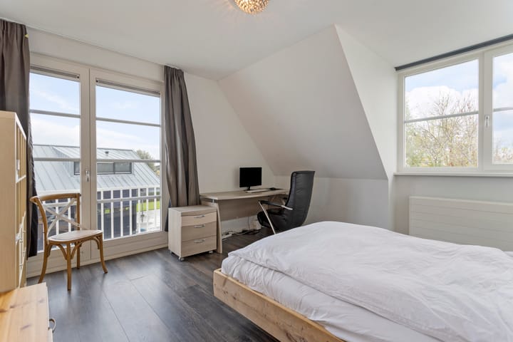 Foto 32 van Julianalaan 61