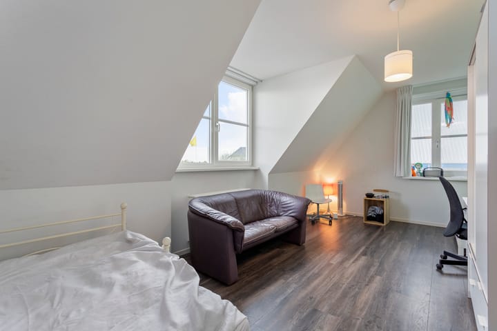 Foto 35 van Julianalaan 61