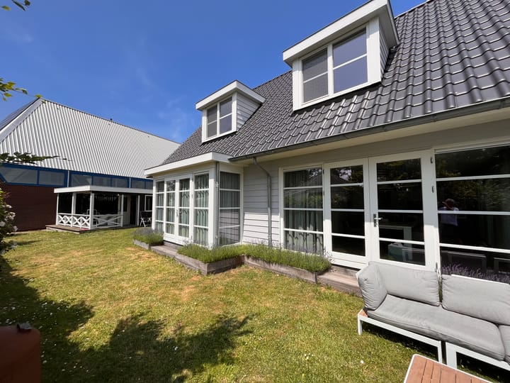 Foto 44 van Julianalaan 61