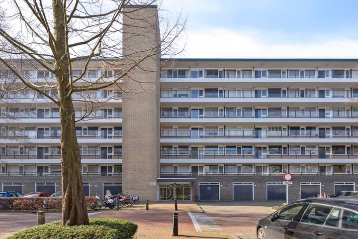 Foto 1 van Prinses Annalaan 328