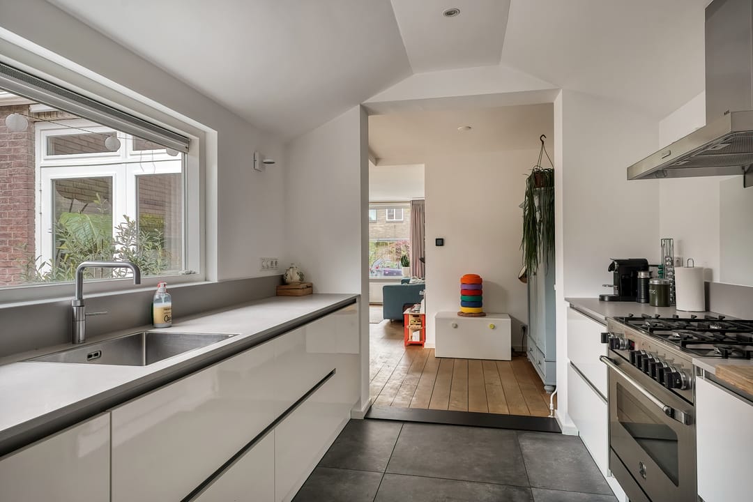 Photo 17 of Schoutenburgstraat 32