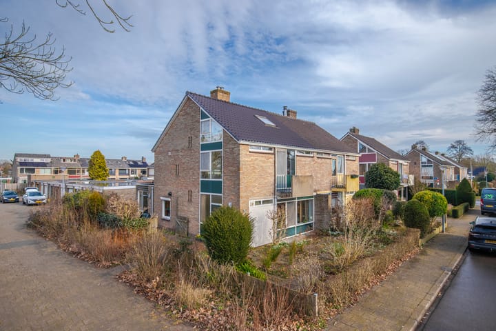 Foto 10 van Vondellaan 91