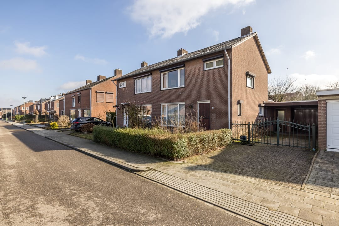 Photo 26 of Pastoor Pendersstraat 2