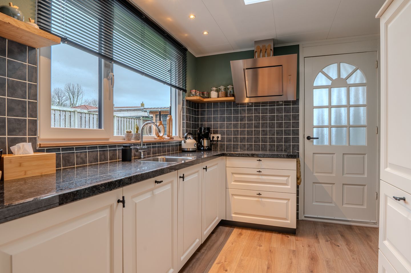 Foto 14 van Frank van Borsselenstraat 9