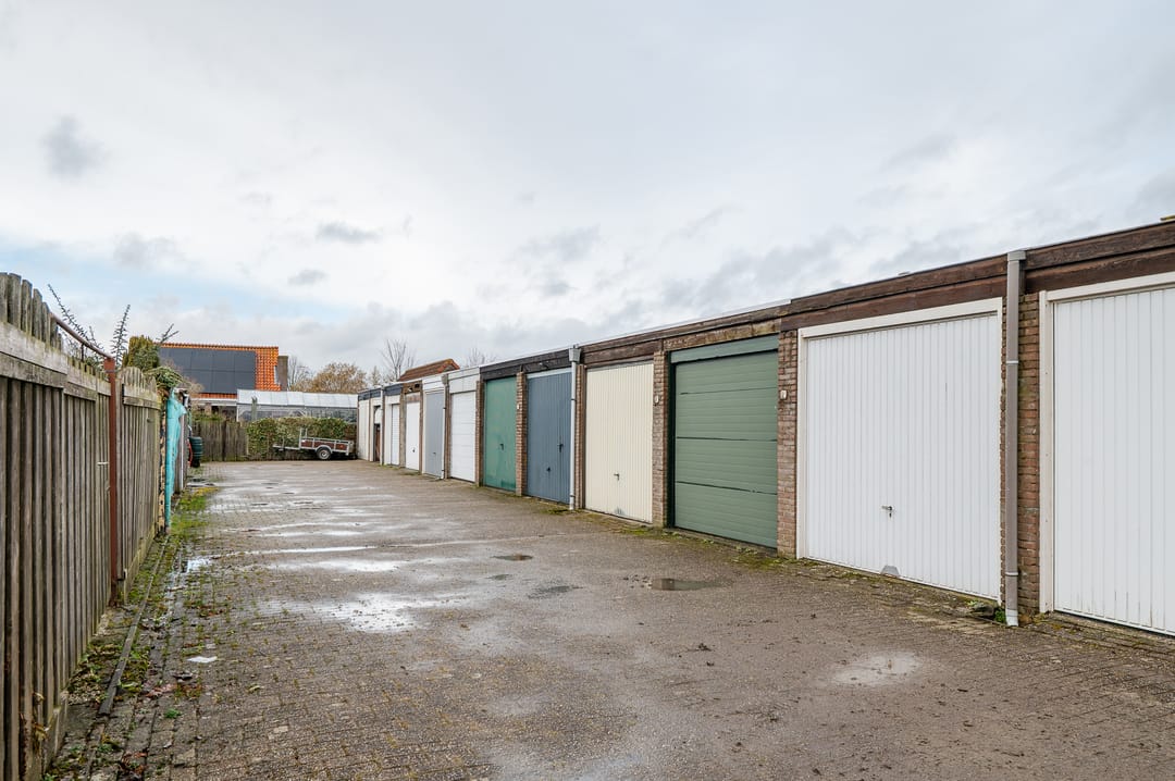 Foto 43 van Frank van Borsselenstraat 9