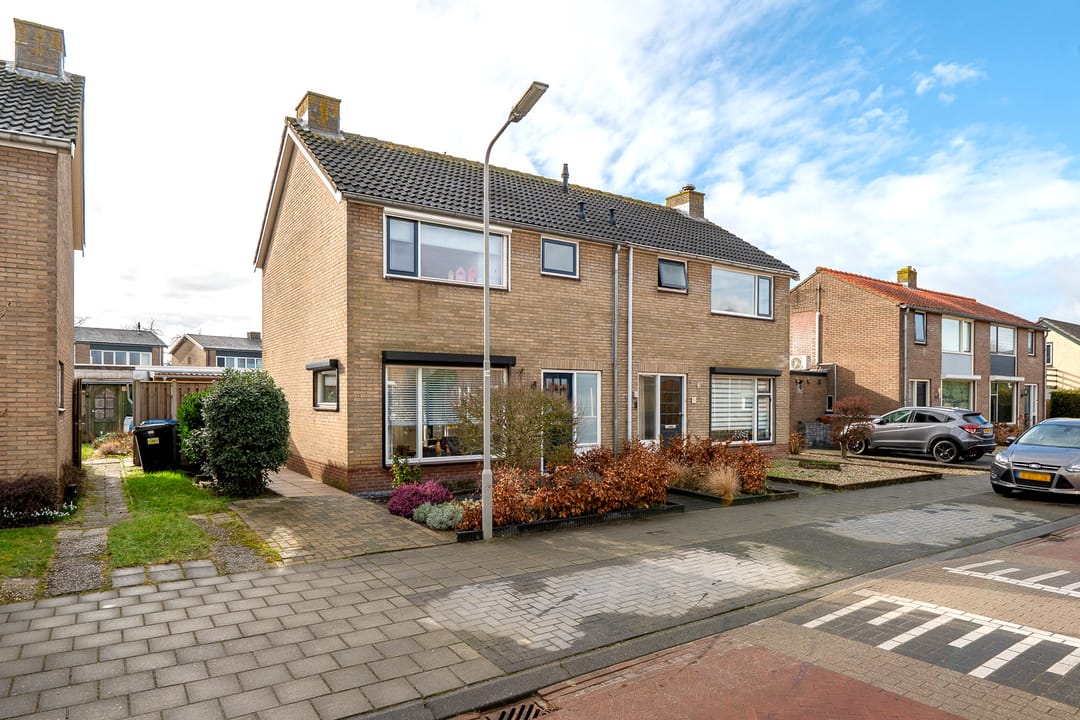 Foto 46 van Frank van Borsselenstraat 9