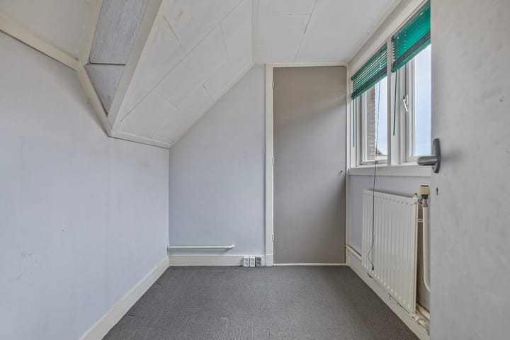 Photo 22 of Joubertstraat 219