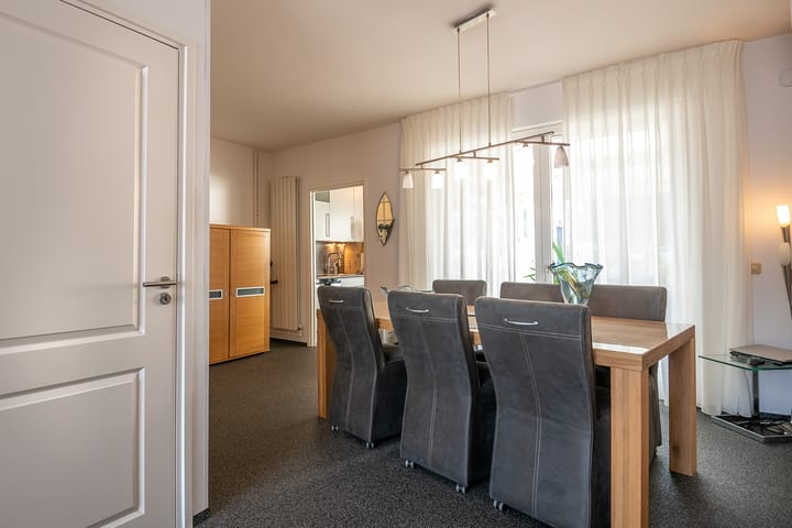 Foto 6 van Burg.Franssenstraat 11