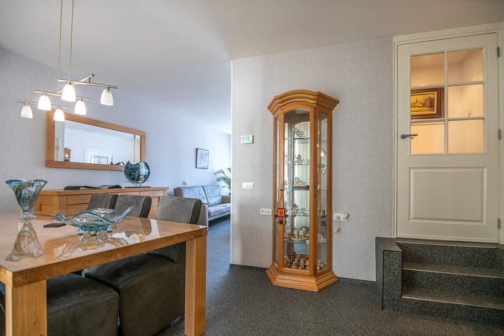 Foto 8 van Burg.Franssenstraat 11