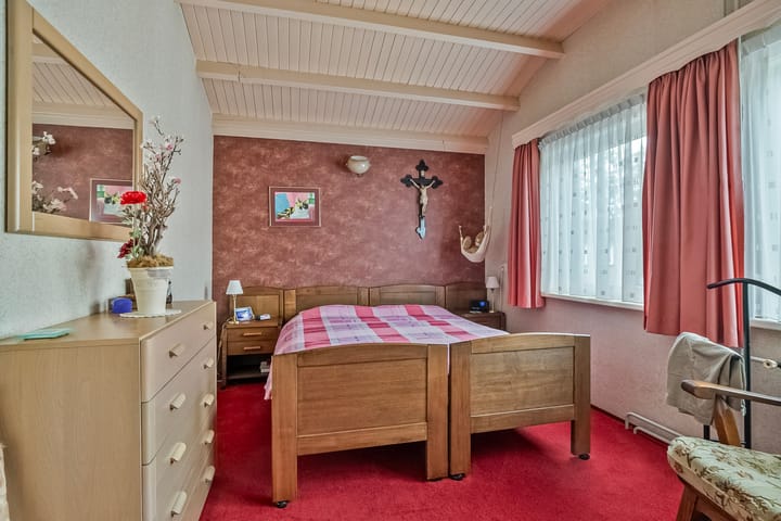 Foto 13 van Van Tussenbroekstraat 16