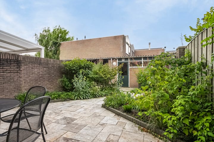 Foto 22 van Van Tussenbroekstraat 16