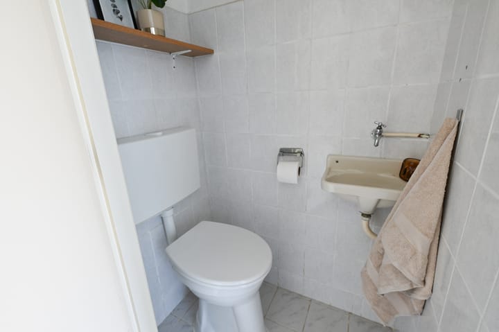 Foto 10 van Van Leeuwenhoekstraat 28