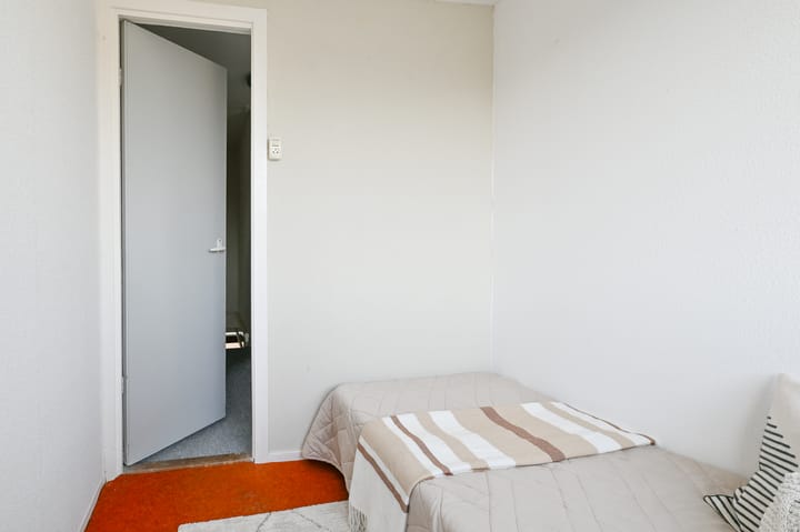 Foto 16 van Van Leeuwenhoekstraat 28