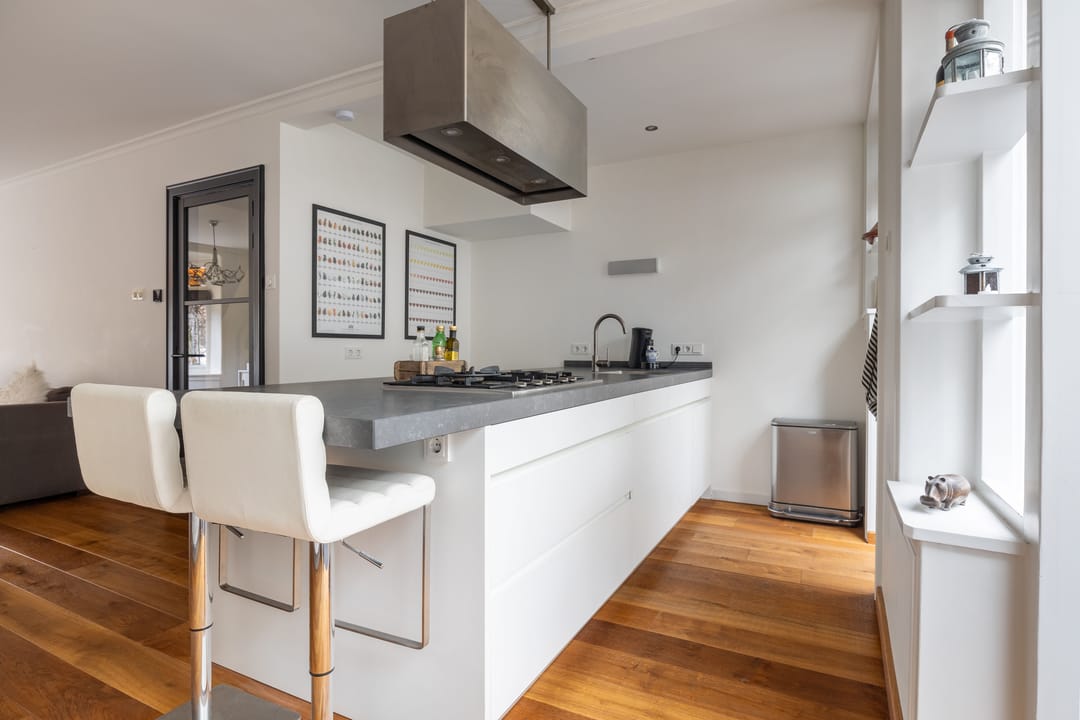 Foto 11 van Saksen Weimarlaan 63