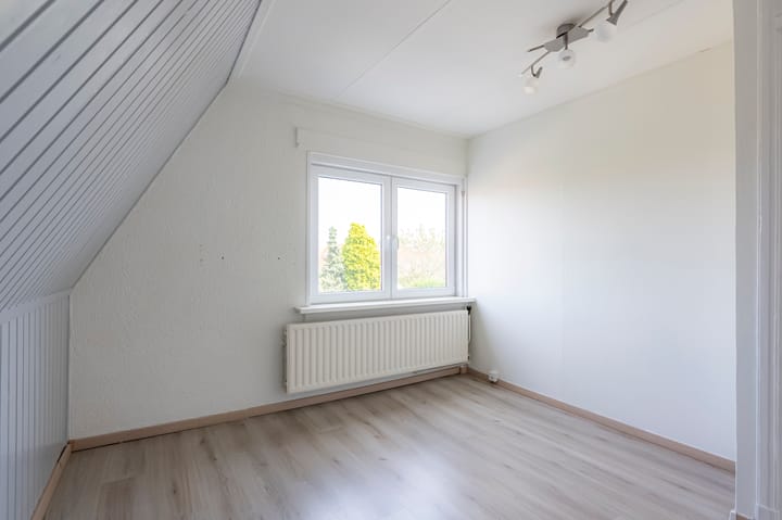 Photo 13 of H. Roland Holststraat 7